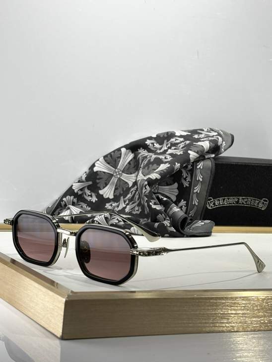 Picture of Chrome Hearts Sunglasses _SKUfw73653693fw